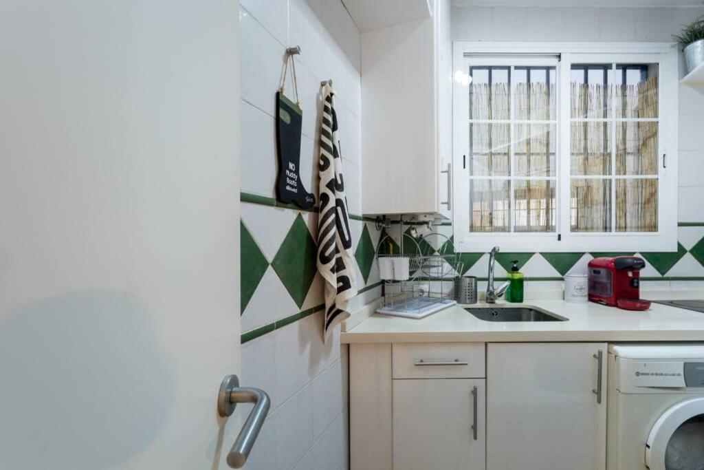 סביליה Pretty Duplex In Bohemian District-City Center מראה חיצוני תמונה